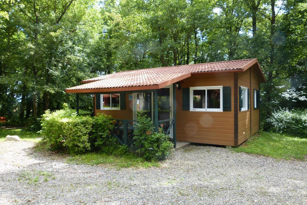 Chateau-camping La Grange Fort, 63500